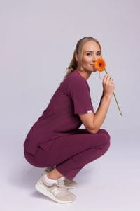 Dámska lekárska blúzka SCRUBS Basic RUBIN