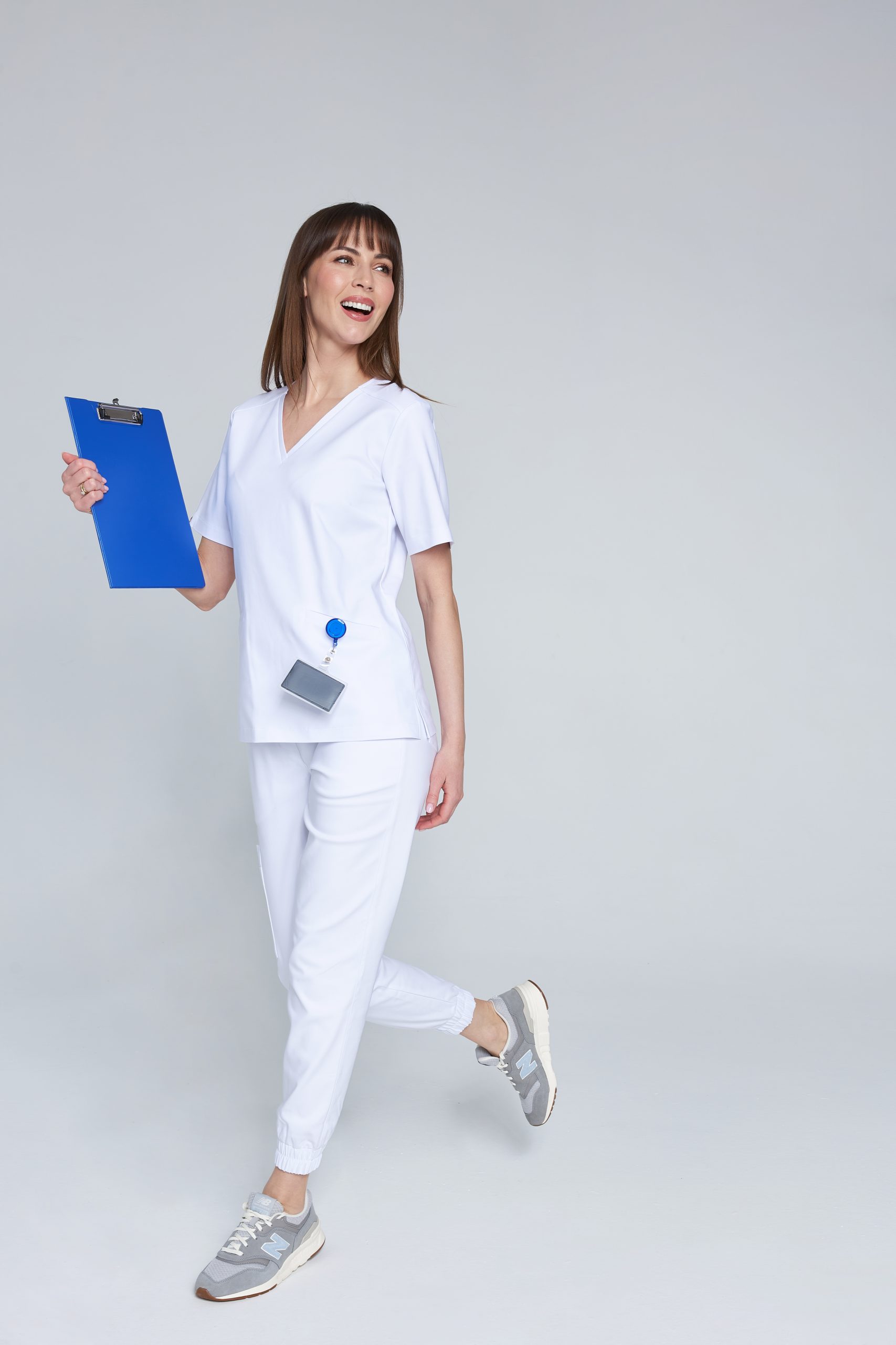 Women’s medical blouse scrubs premium WHITE