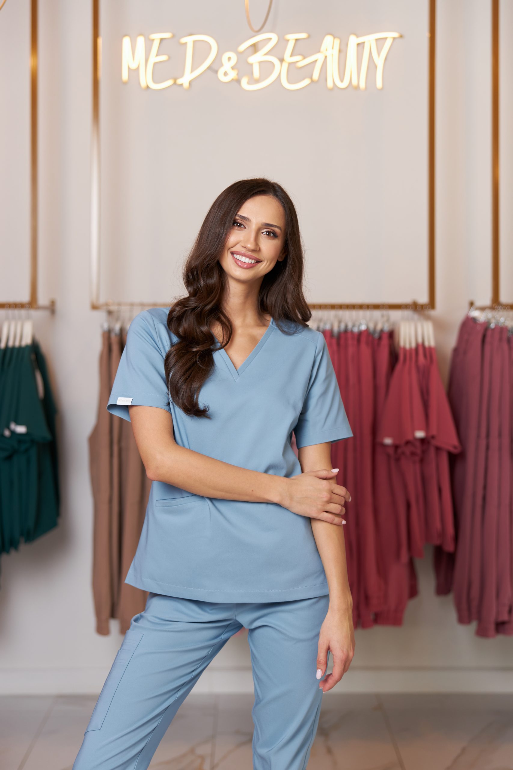 Bluzka medyczna damska scrubs Premium BŁĘKITNA