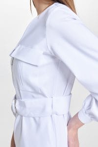 Lekárske šaty so zipsom Premium WHITE