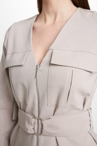 Lekárske šaty so zipsom Premium PALE BEIG