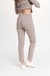 Spodnie medyczne damskie przylegające Premium CIEMNY BEŻ