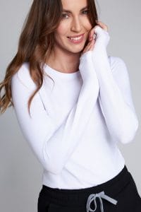 Női orvosi hosszú ujjú fehér