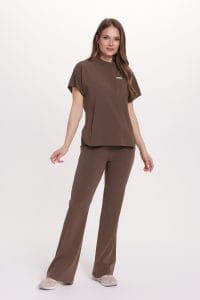 Bluzka medyczna damska scrubs Basic Flex CHOCOLATE