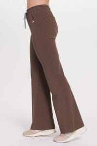 Dámske lekárske nohavice FLARE SCRUBS Basic CHOCOLATE