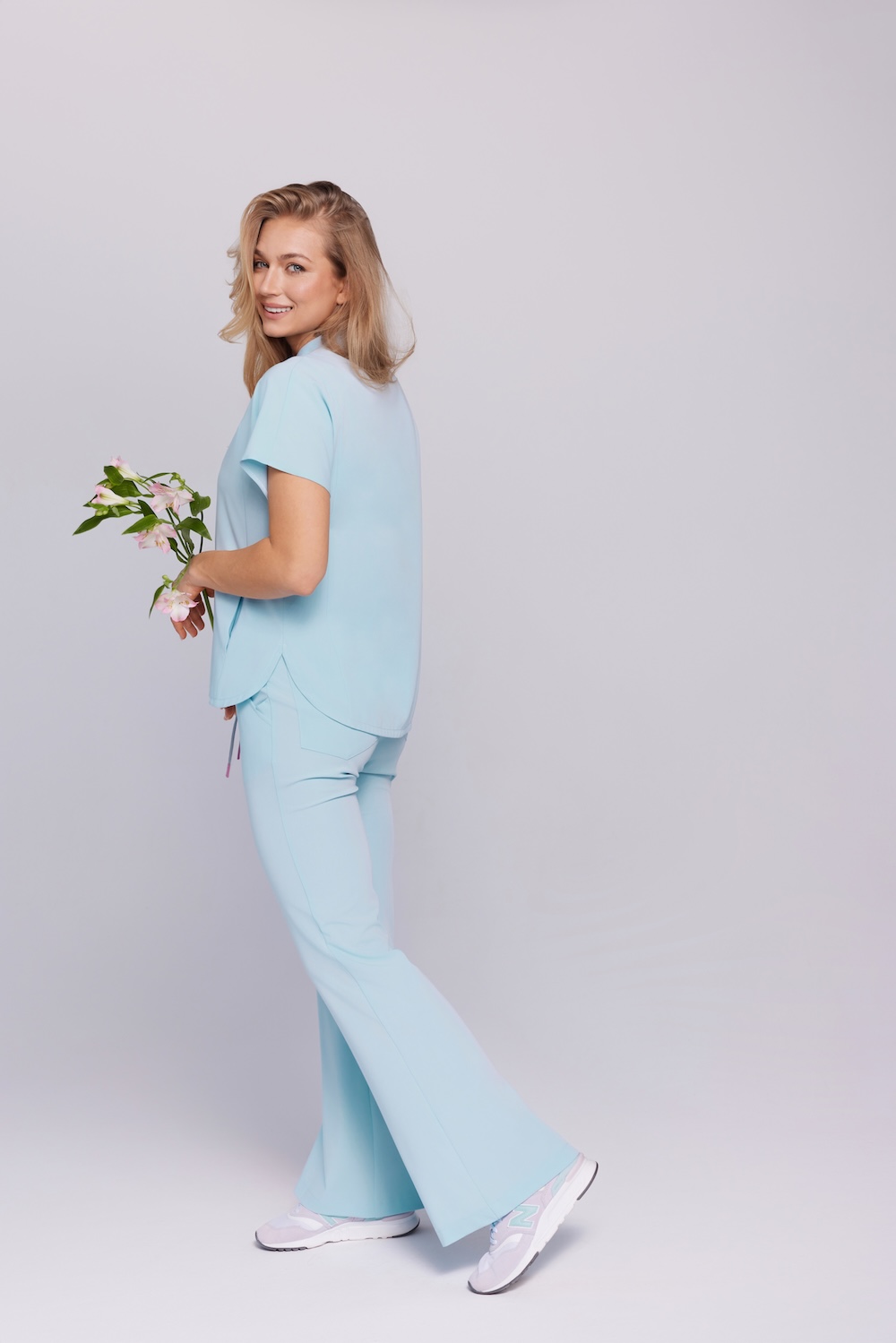 Pantaloni medici da donna FLARE scrubs Basic DREAM