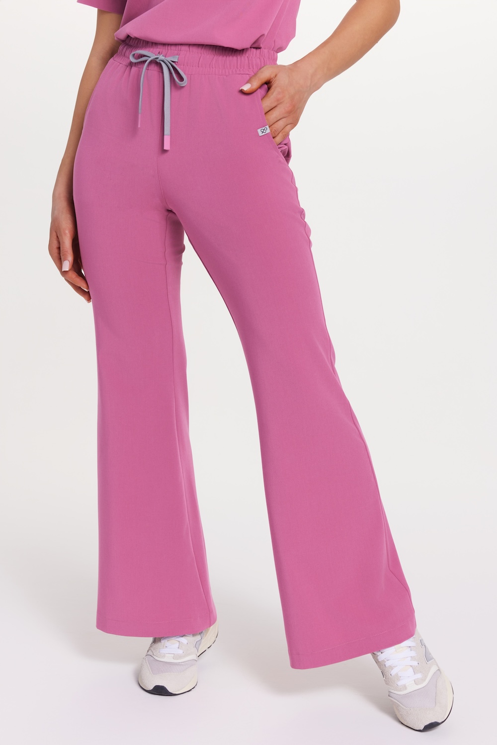 Spodnie medyczne damskie FLARE SCRUBS Basic MALINA
