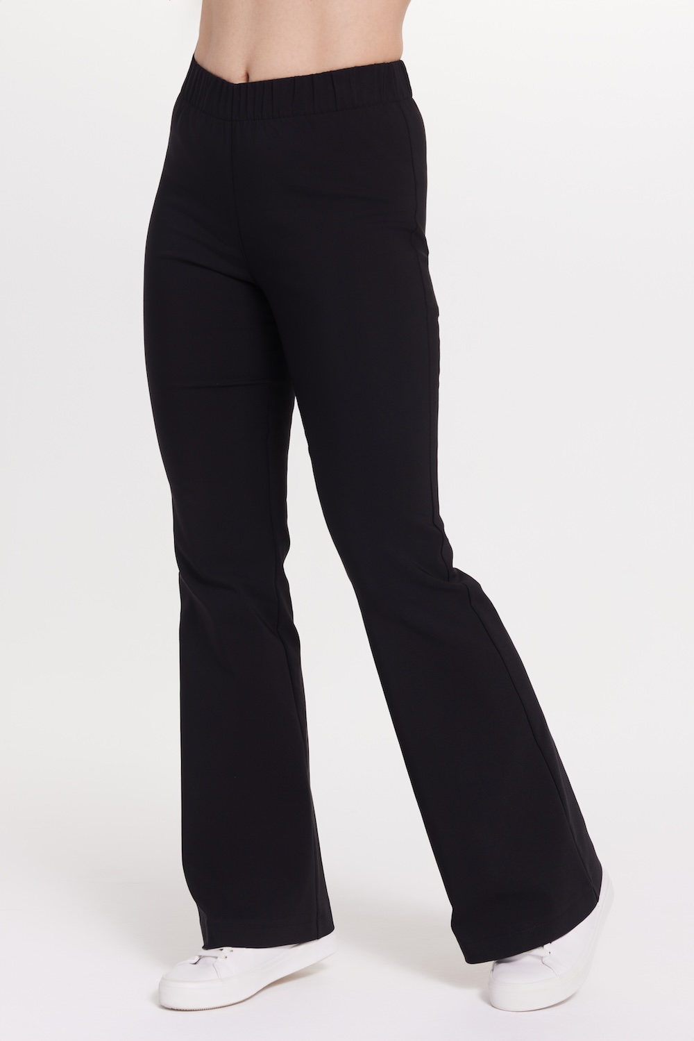 Women’s Flare Premium Medical Pants Black