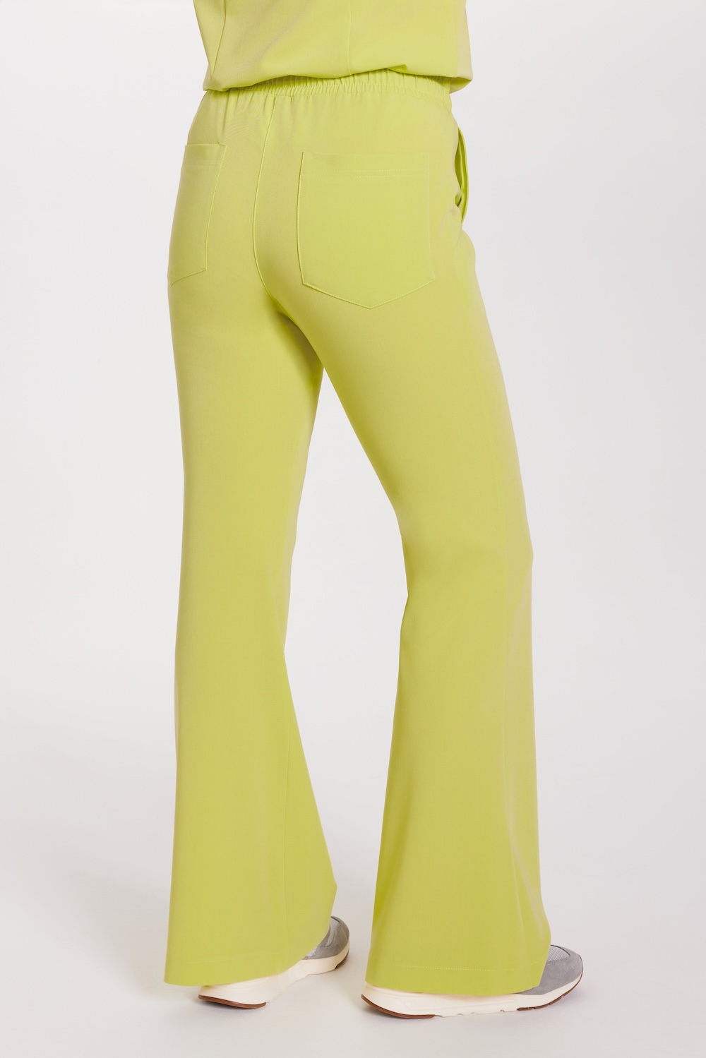 Spodnie medyczne damskie FLARE scrubs Basic KIWI