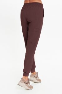 Dámske zdravotné nohavice SCRUBS Basic HOT CHOCOLATE
