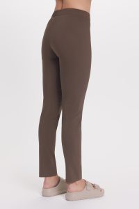 Spodnie medyczne damskie przylegające Premium Mleczna Czekolada