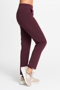 Spodnie medyczne damskie PROSTE scrubs Basic ŚLIWKA W CZEKOLADZIE